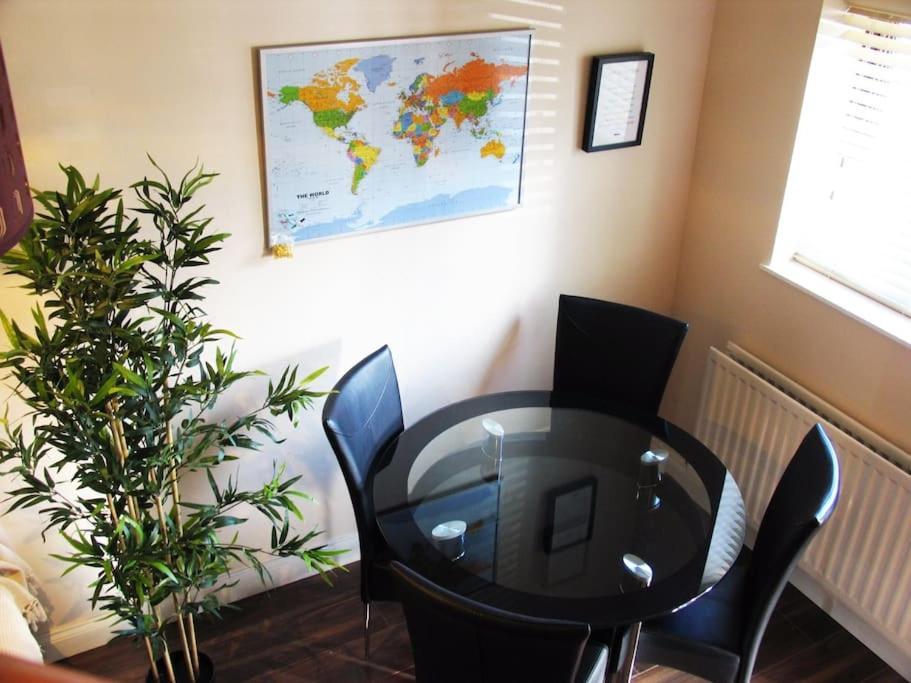 Must See, Quality 1 Bed, Romford, 20 Mins C.London Exterior foto