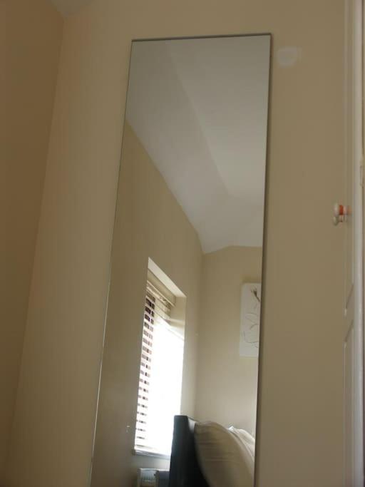 Must See, Quality 1 Bed, Romford, 20 Mins C.London Exterior foto